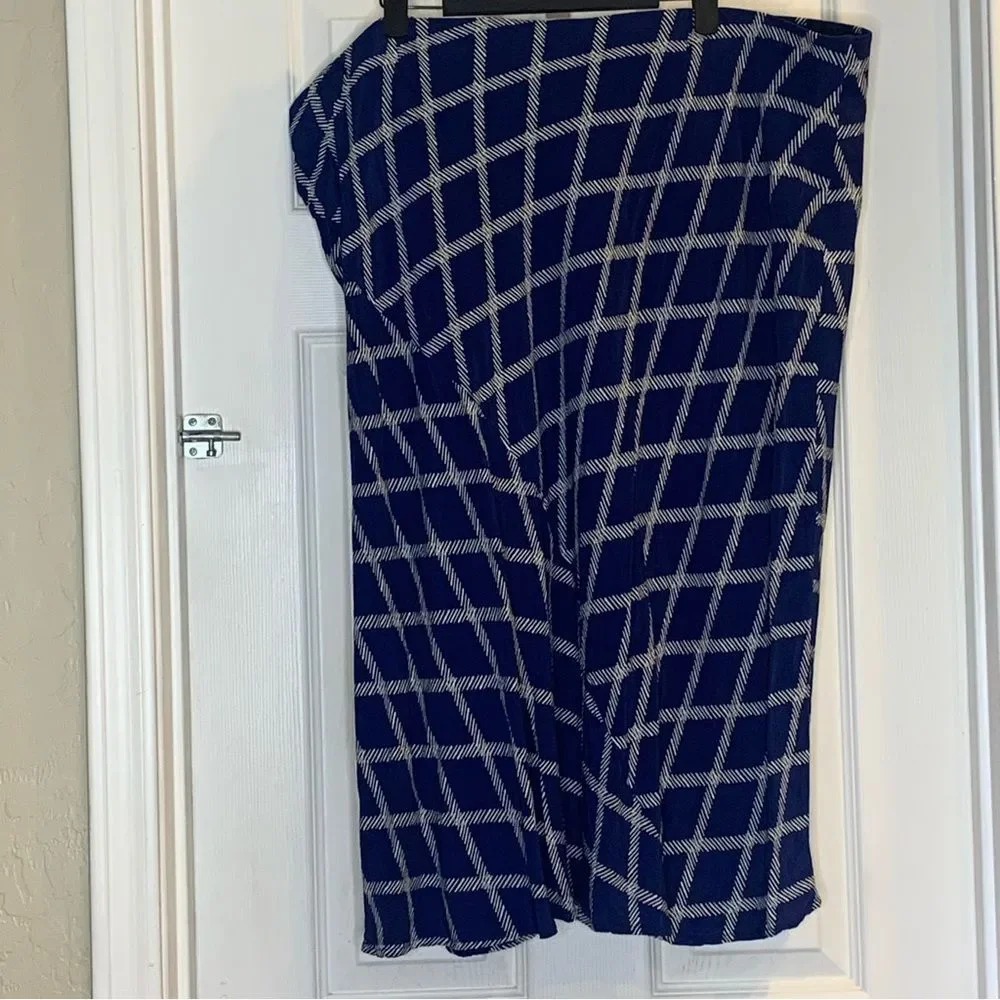 Ava & Viv Blue White Windowpane Midi A-Line Skirt Plus 2X - Picture 8 of 8